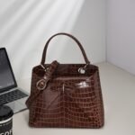 Dior new bow-detailed handbag-168141