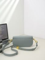 Dior Bobby East-West bag / can be carried by hand, on the shoulder, or across the body-168117 - 图片 3